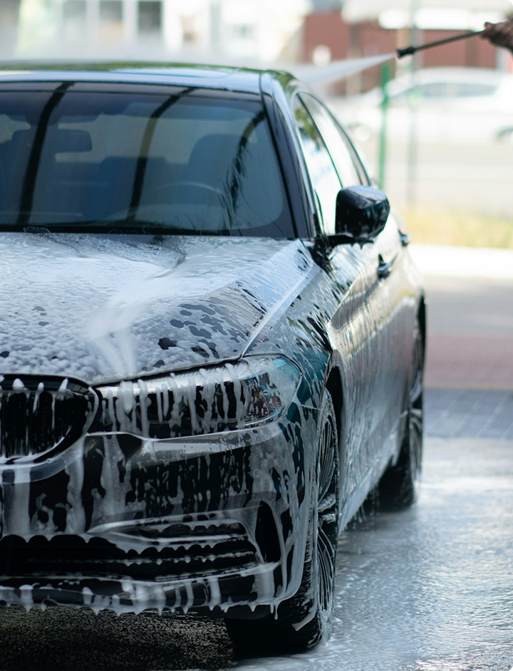 Mobile car detailing services